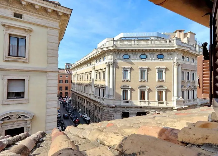 Rent In Trevi Fountain Suite